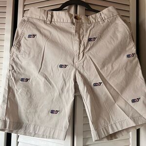 Mens Vineyard Vines shorts.